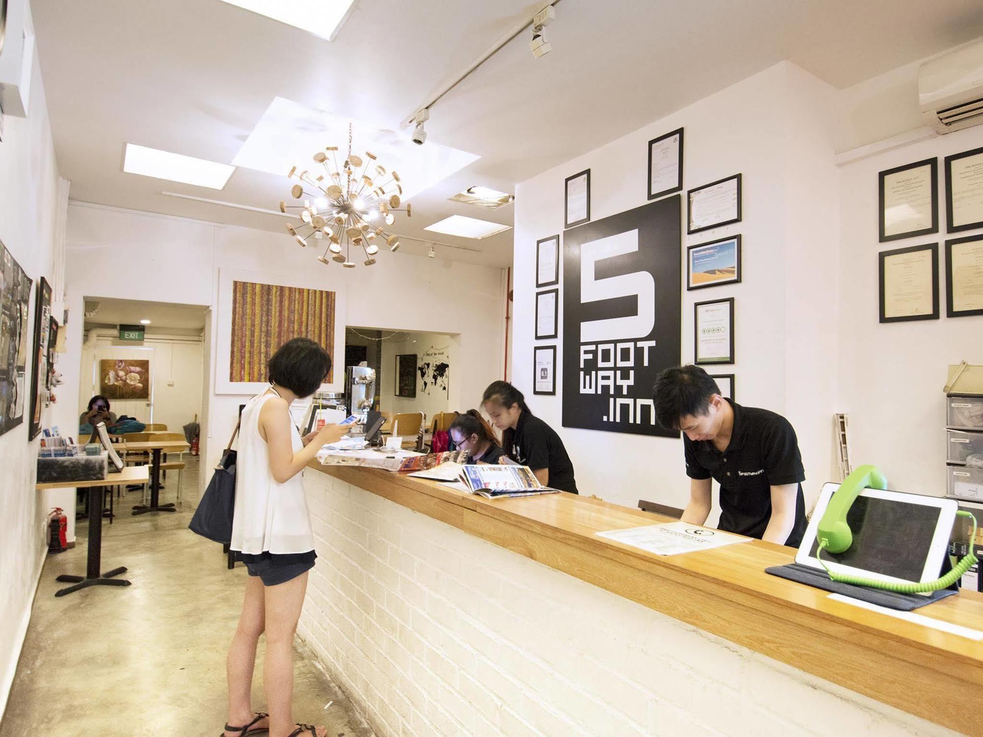 5Footway.Inn Project Chinatown 1 Сингапур Экстерьер фото